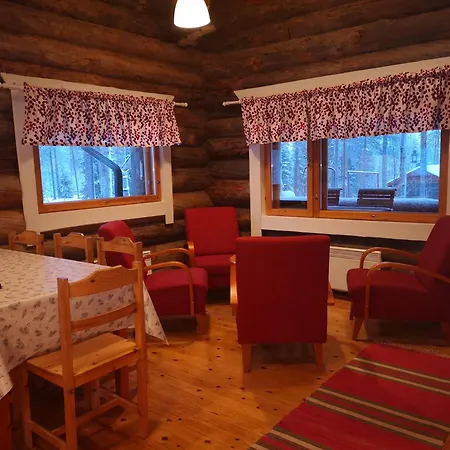 Ukonloma Salmilampi شاليه