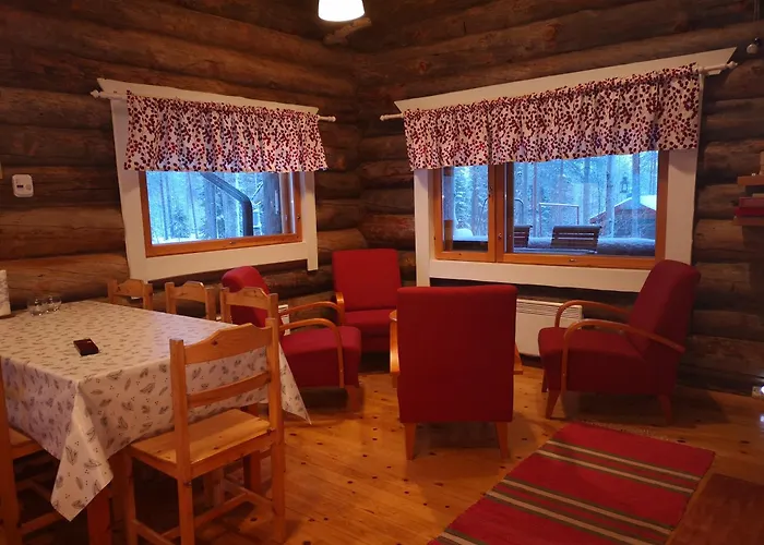 Ukonloma Salmilampi 木屋